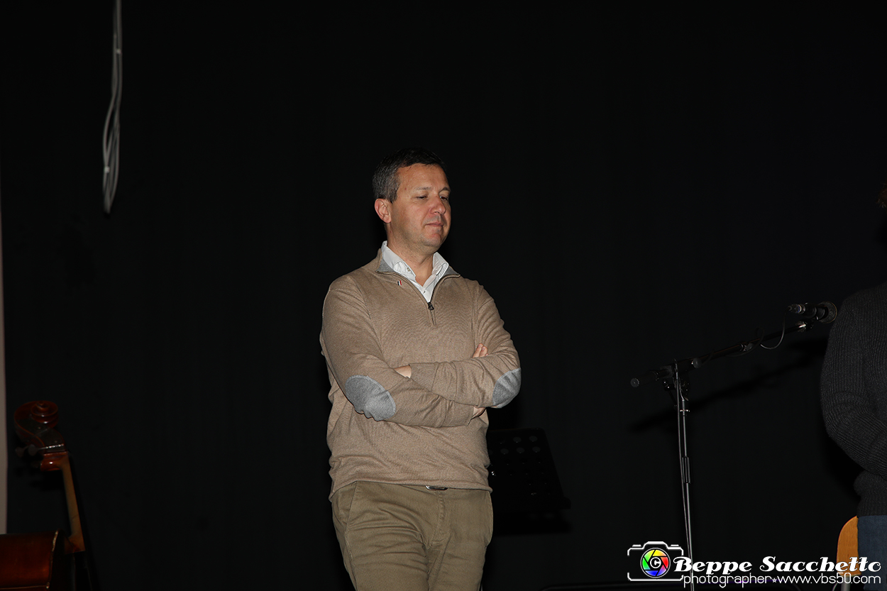 VBS_9983 - Concerto Marco Soria  'Amemanera Musica dalle radici'.jpg